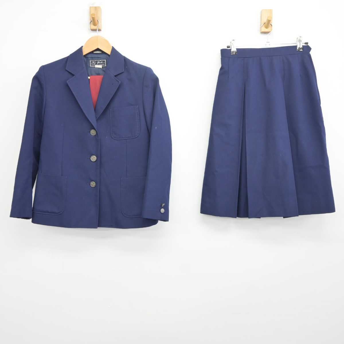 【中古】神奈川県 住吉中学校 女子制服 4点 (ブレザー・スカート) sf040891