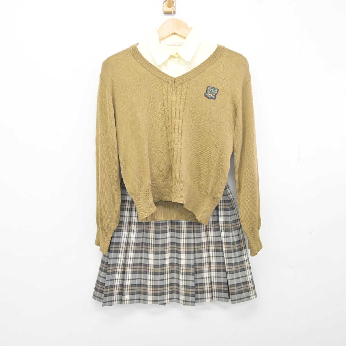 【中古】東京都 錦城高等学校 女子制服 3点 (シャツ・ニット・スカート) sf040937