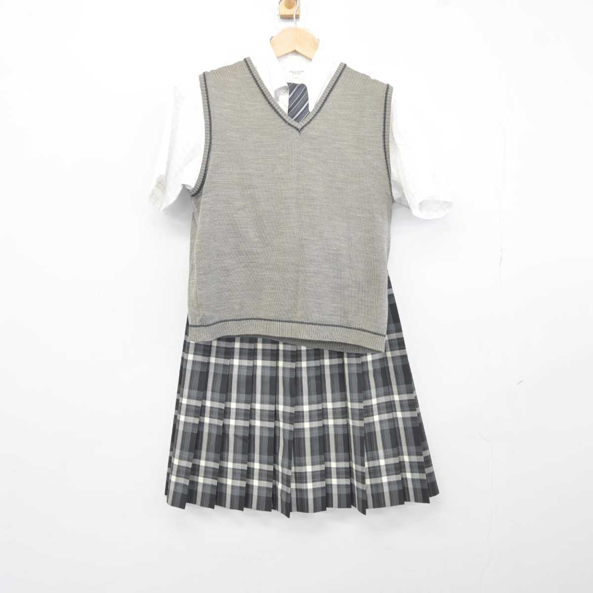 【中古】神奈川県 平塚中等教育学校 女子制服 4点 (シャツ・ニットベスト・スカート) sf040953