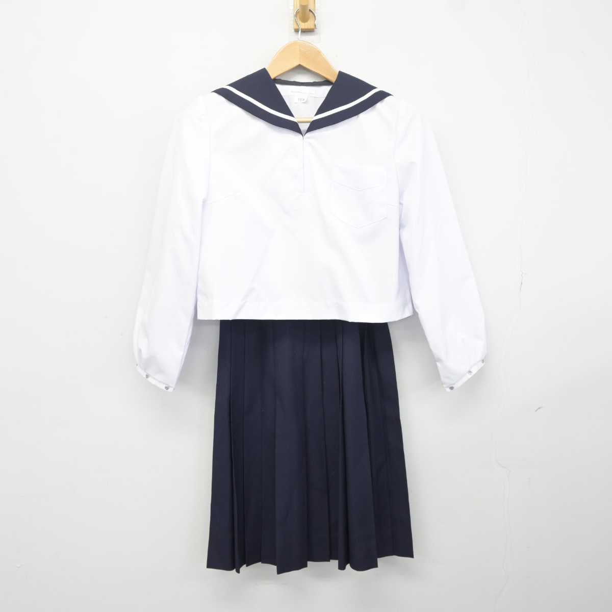 【中古】北海道 北星学園女子中学高等学校 女子制服 2点 (セーラー服・スカート) sf041087