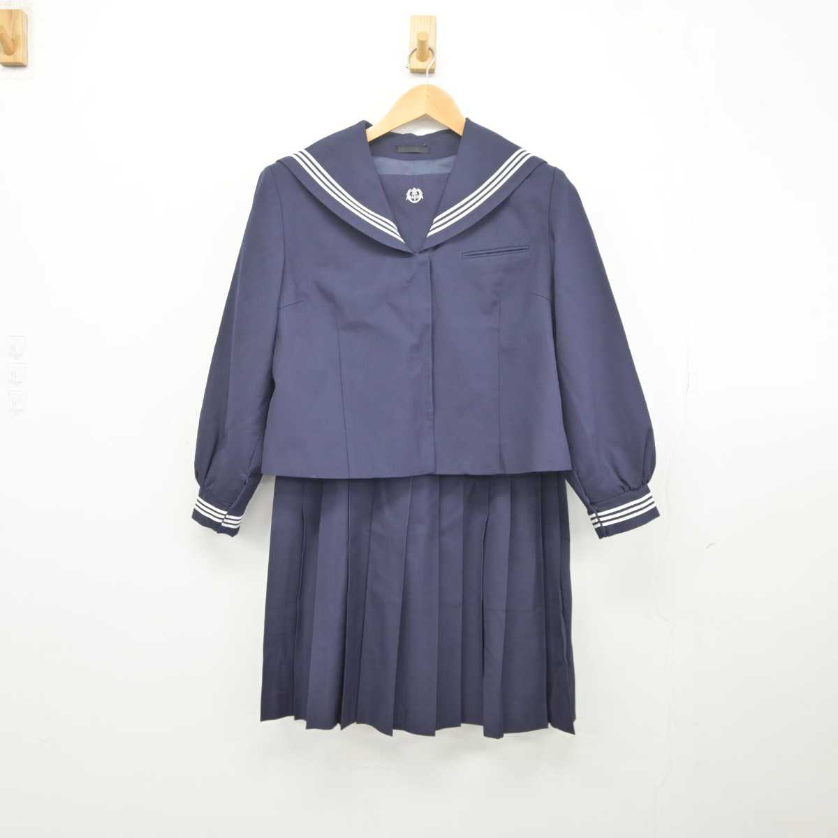 【中古】千葉県 金田中学校 女子制服 2点 (セーラー服・スカート) sf041103