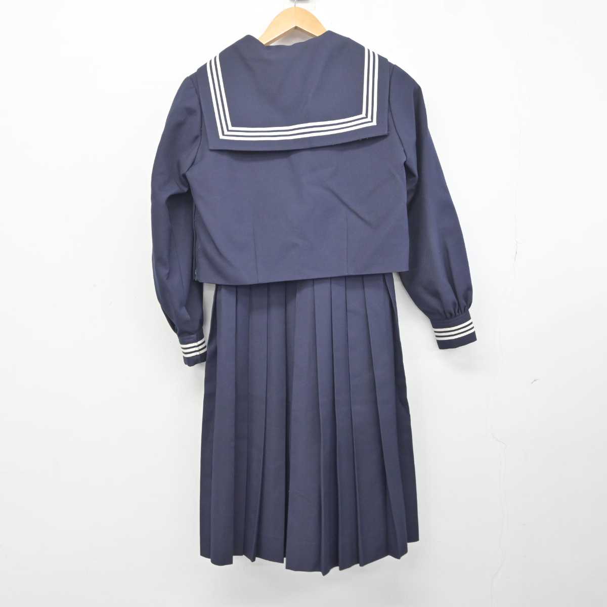 【中古】東京都 北区立赤羽岩淵中学校/旧制服 女子制服 3点 (セーラー服・ジャンパースカート) sf041167