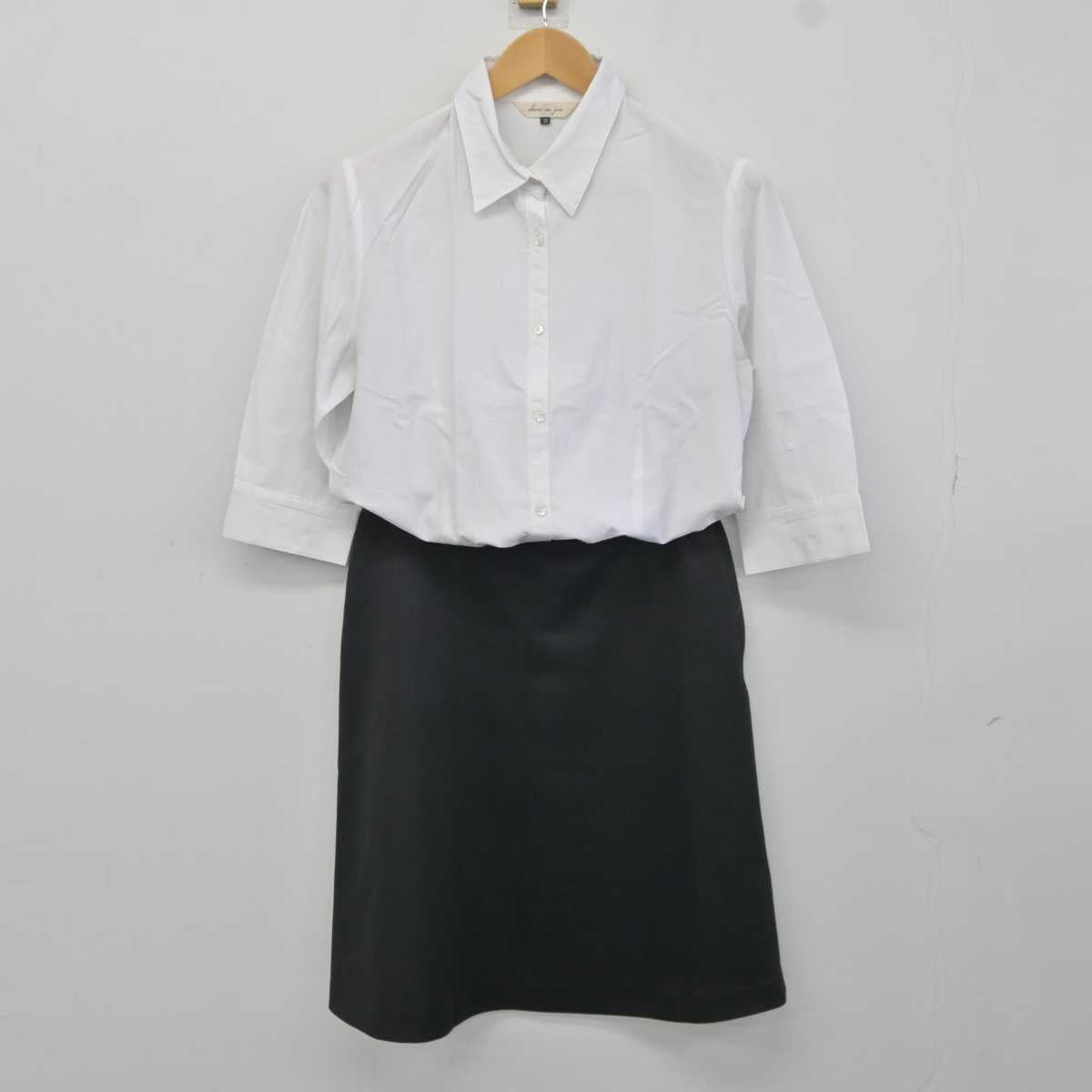 【中古】 事務服 女子制服 2点 (シャツ・スカート) sf041225