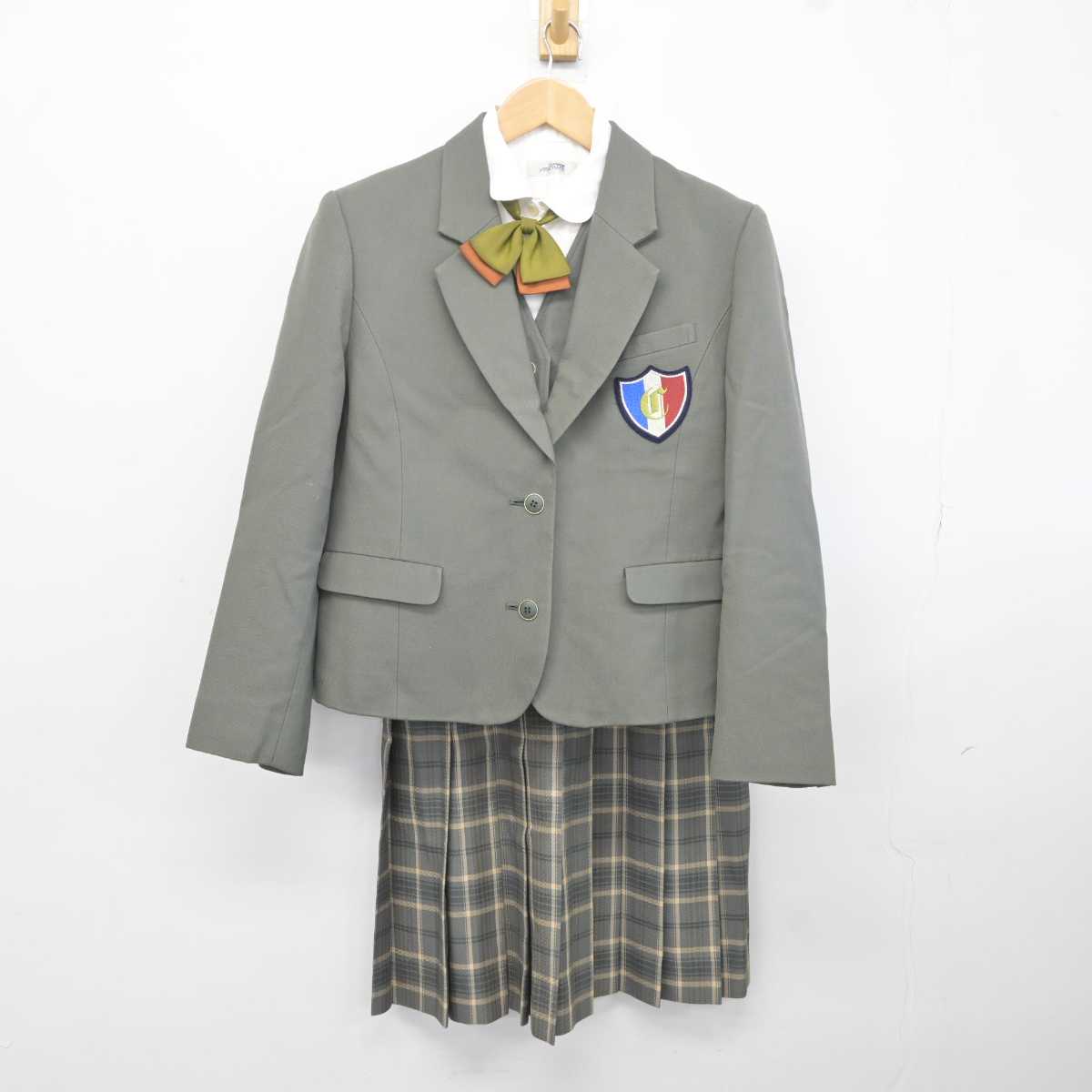 【中古】長野県 佐久長聖高等学校 女子制服 5点 (ブレザー・ベスト・シャツ・スカート) sf041315