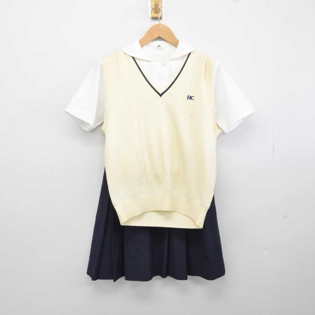 【中古】岡山県 明誠学院高等学校 女子制服 3点 (シャツ・ニットベスト・スカート) sf041338