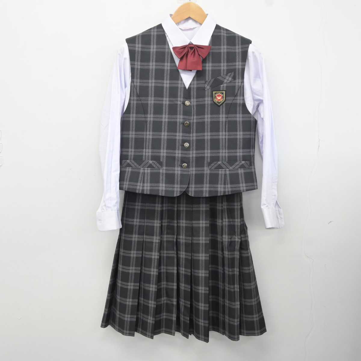 【中古】鹿児島県 樟南高等学校 女子制服 6点 (ブレザー・ベスト・シャツ・スカート) sf041349