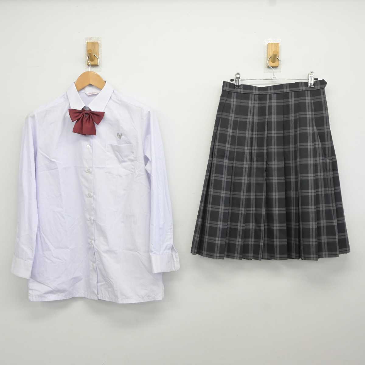 【中古】鹿児島県 樟南高等学校 女子制服 6点 (ブレザー・ベスト・シャツ・スカート) sf041349