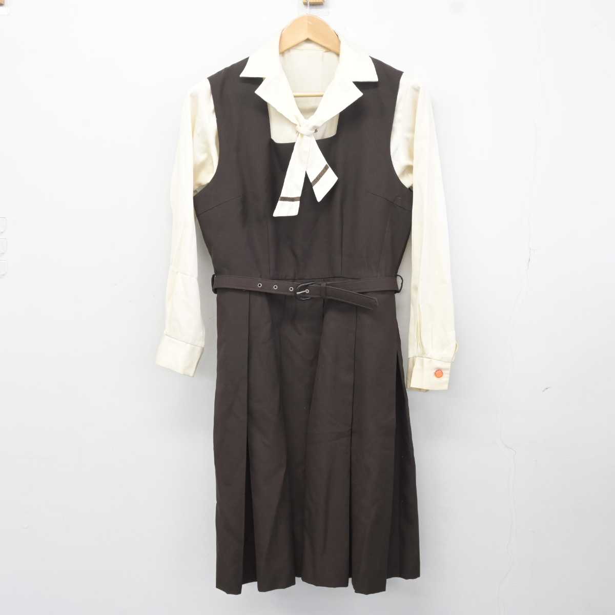 【中古】三重県 四日市商業高等学校 女子制服 4点 (ブレザー・シャツ・ジャンパースカート) sf041381