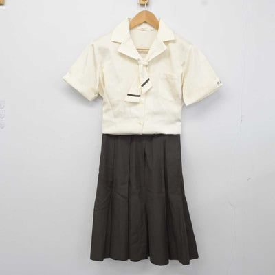 【中古】三重県 四日市商業高等学校 女子制服 3点 (シャツ・スカート) sf041382