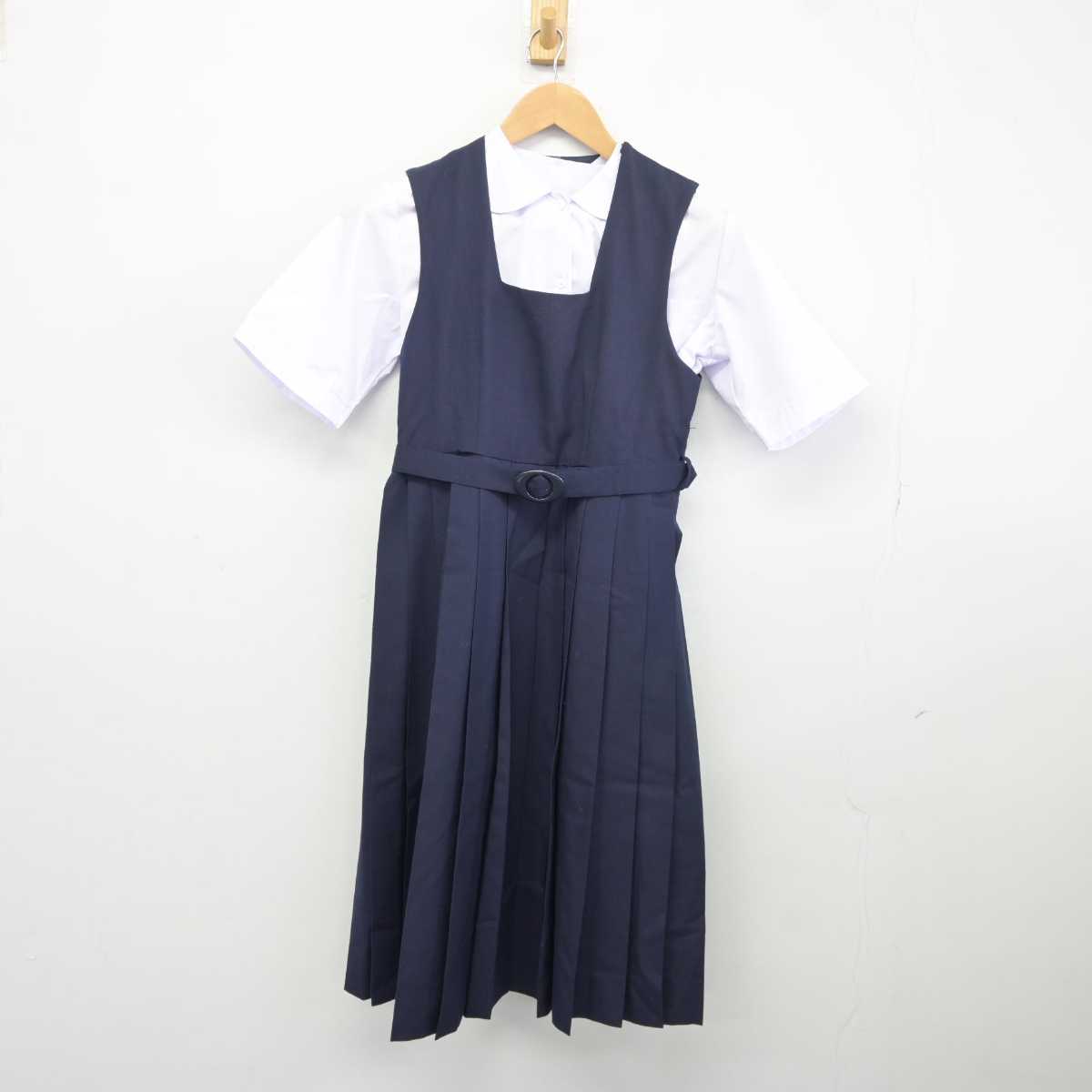 【中古】千葉県 流山市立北部中学校 女子制服 2点 (シャツ・ジャンパースカート) sf041430