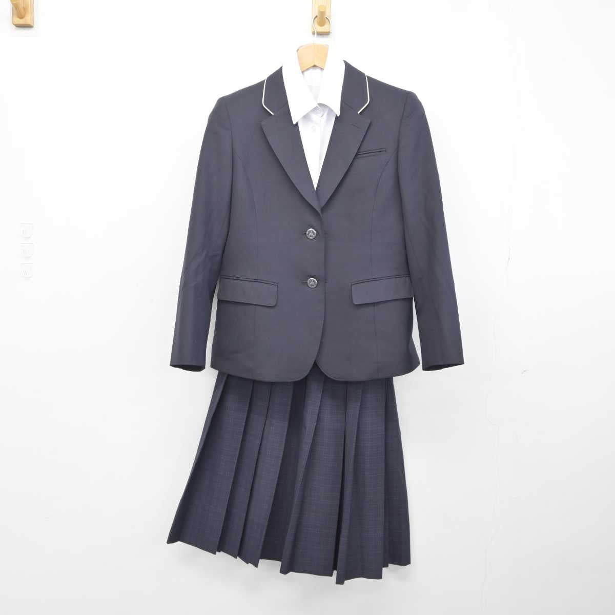 【中古】福岡県 福岡市内中学新標準服 女子制服 3点 (ブレザー・シャツ・スカート) sf041444