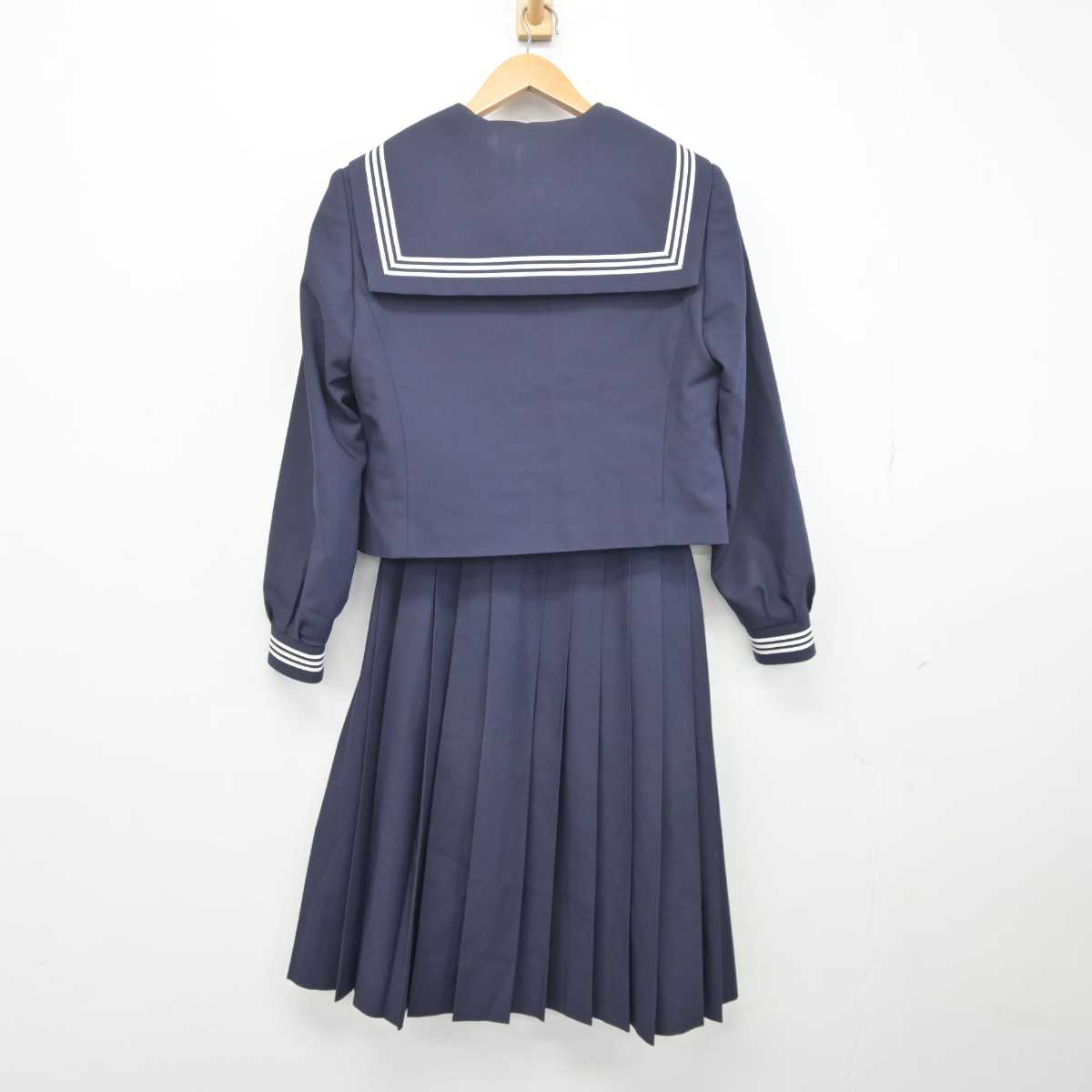 【中古】千葉県 葛城中学校 女子制服 3点 (セーラー服・スカート) sf041460