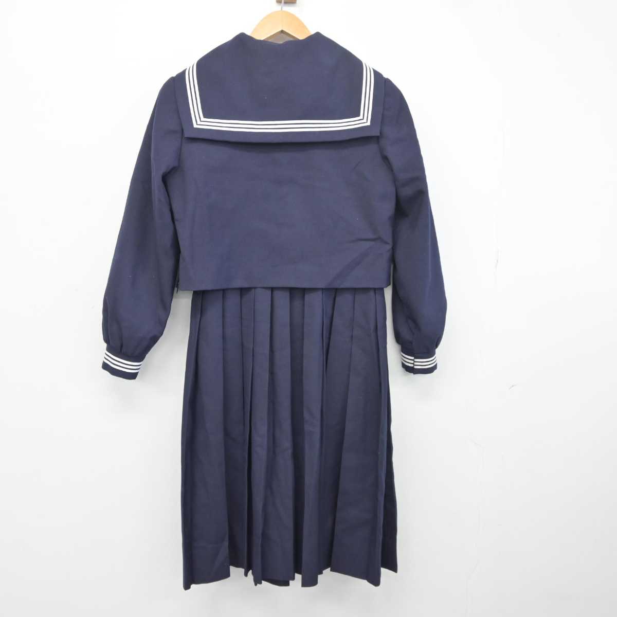 【中古】福岡県 筑紫女学園中学高等学校 女子制服 3点 (セーラー服・ジャンパースカート) sf041476