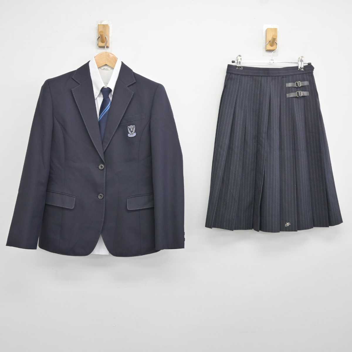 【中古】福岡県 南筑高等学校 女子制服 4点 (ブレザー・シャツ・スカート) sf041510