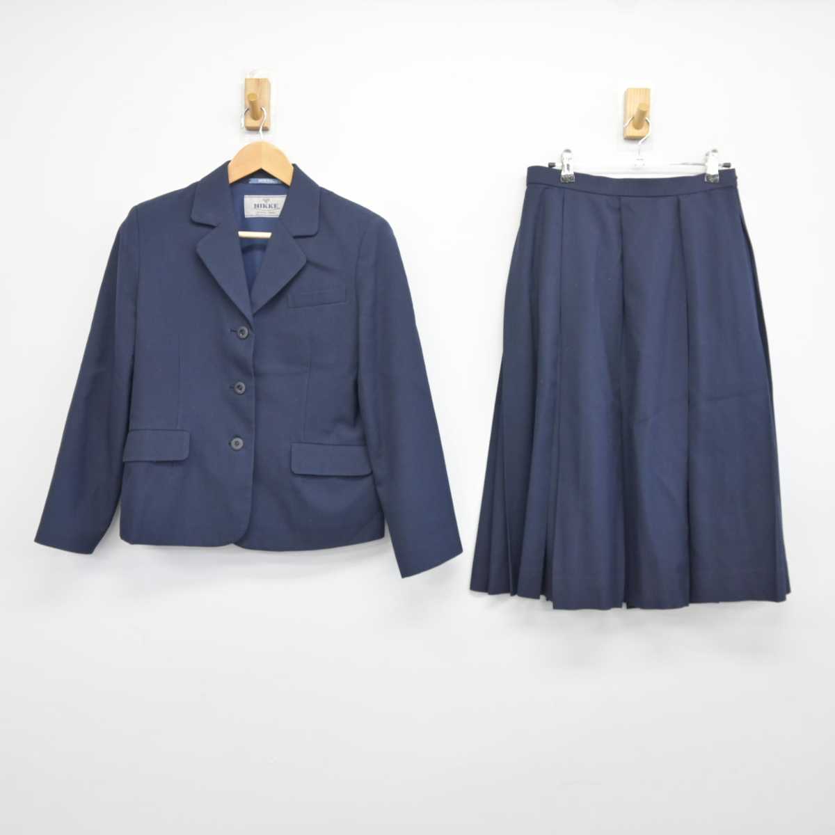 【中古】静岡県 浜松商業高等学校 女子制服 3点 (ブレザー・スカート) sf041541