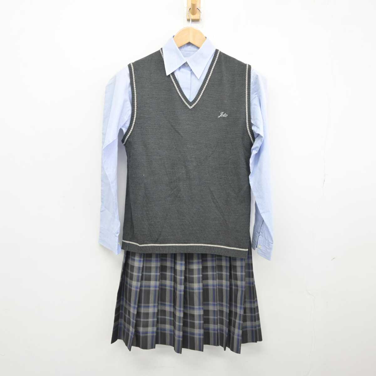 【中古】徳島県 城東高等学校 女子制服 4点 (ニットベスト・シャツ・スカート) sf041599