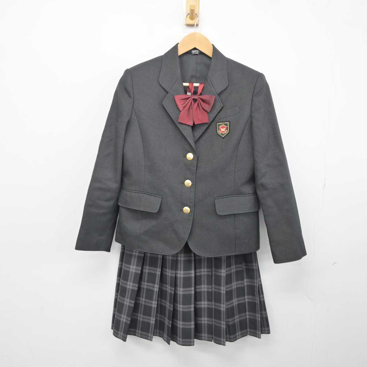 【中古】鹿児島県 樟南高等学校 女子制服 4点 (ブレザー・ベスト・スカート) sf041622