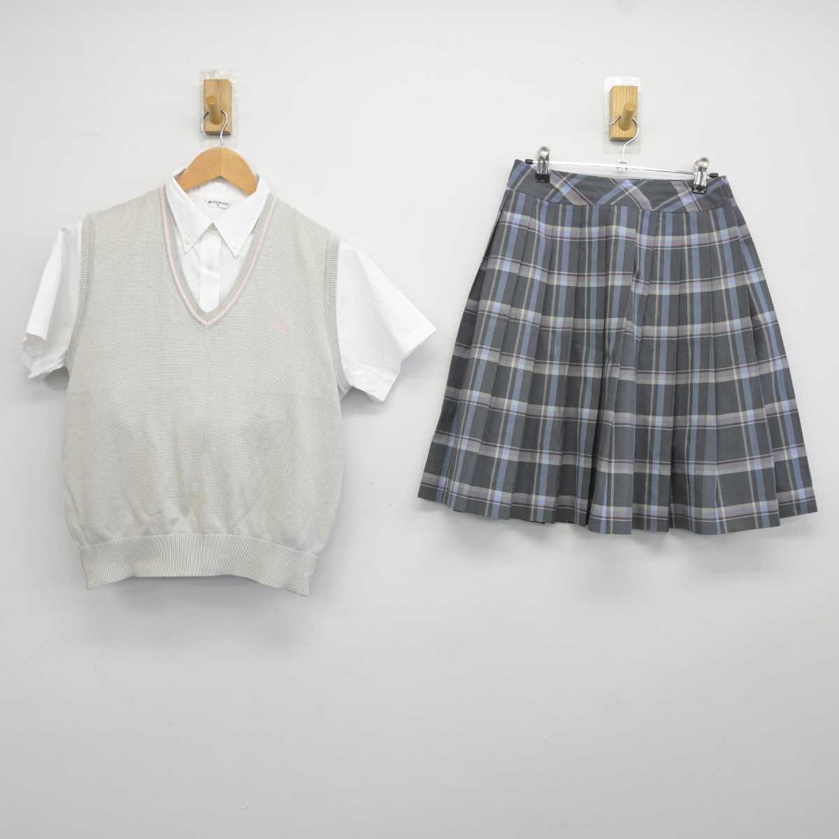 【中古】栃木県 國學院大学栃木高等学校 女子制服 3点 (ニットベスト・シャツ・スカート) sf041649