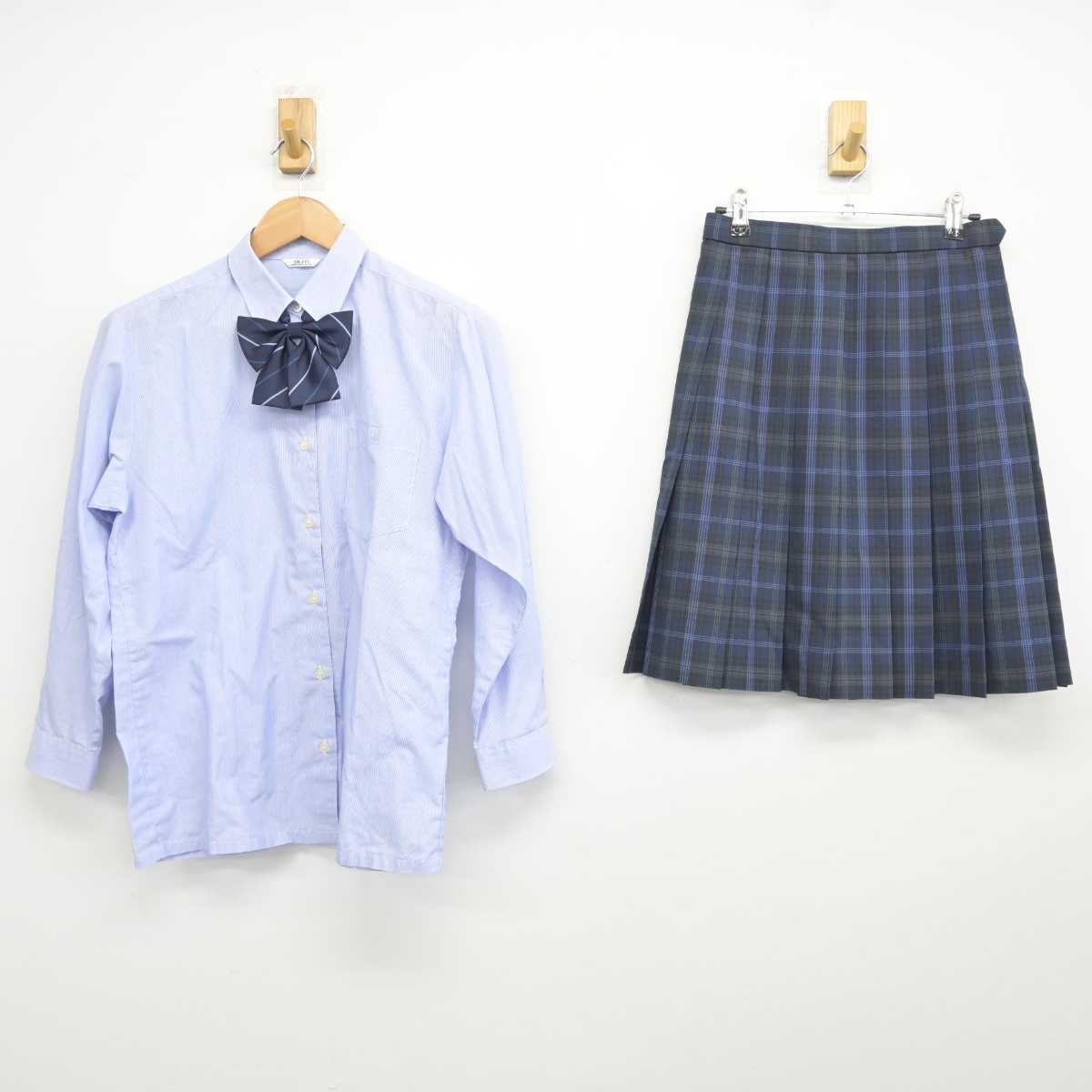 【中古】千葉県 千葉商科大学附属高校 女子制服 3点 (シャツ・スカート) sf041656