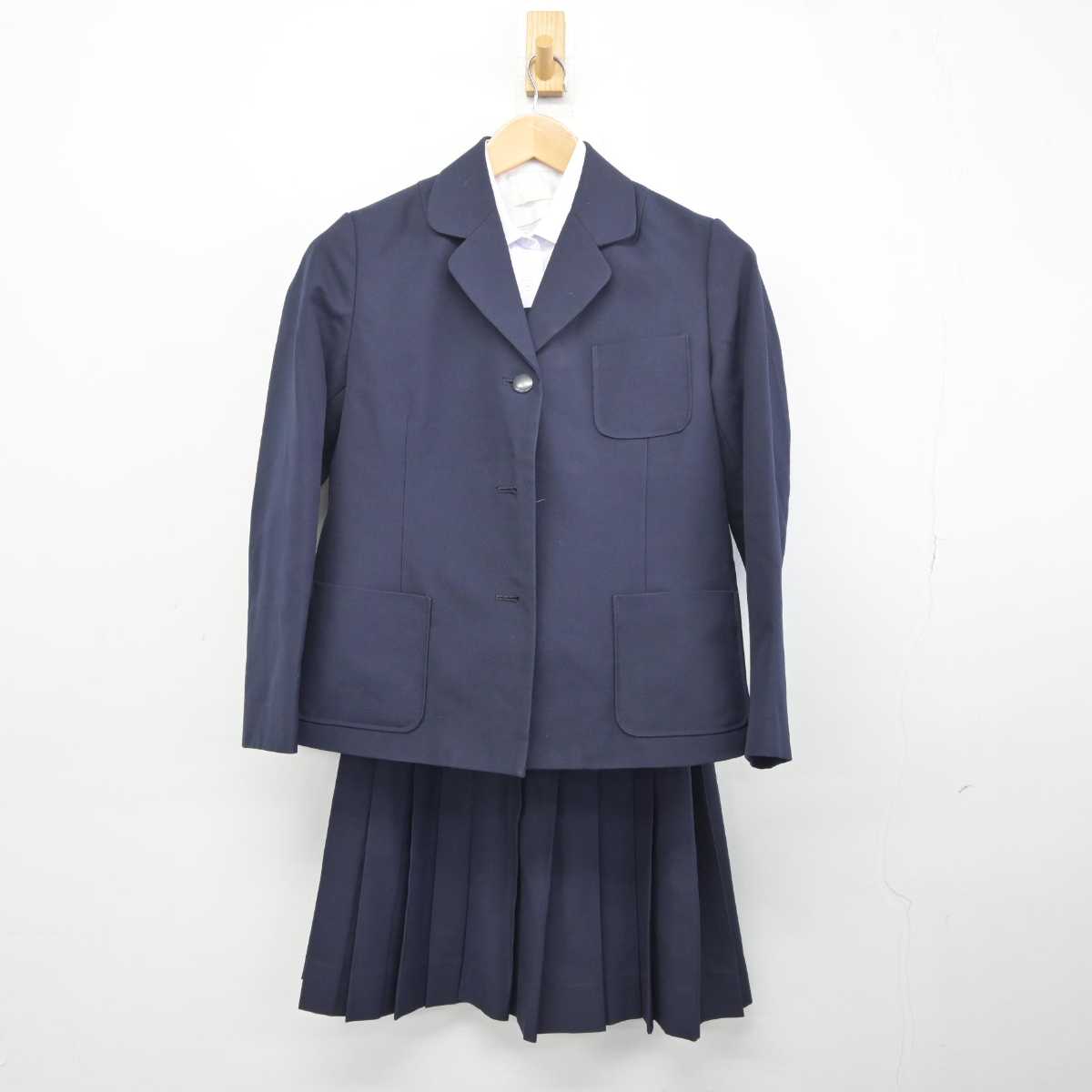 【中古】東京都 青嵐中学校 女子制服 4点 (ブレザー・ベスト・シャツ・スカート) sf041676