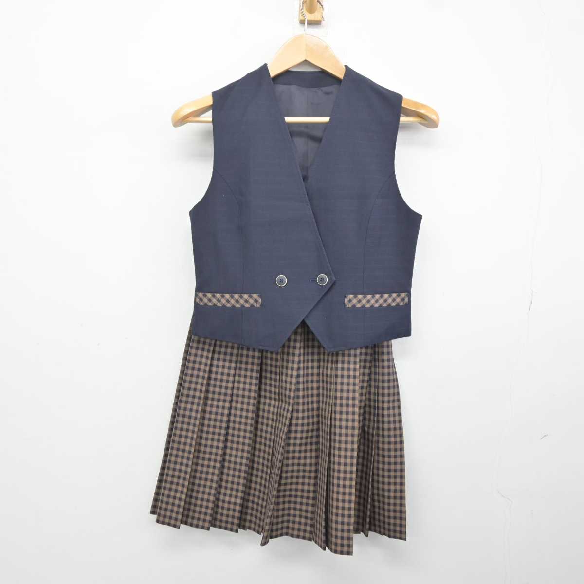 【中古】岡山県 津山商業高等学校 女子制服 2点 (ベスト・スカート) sf041688