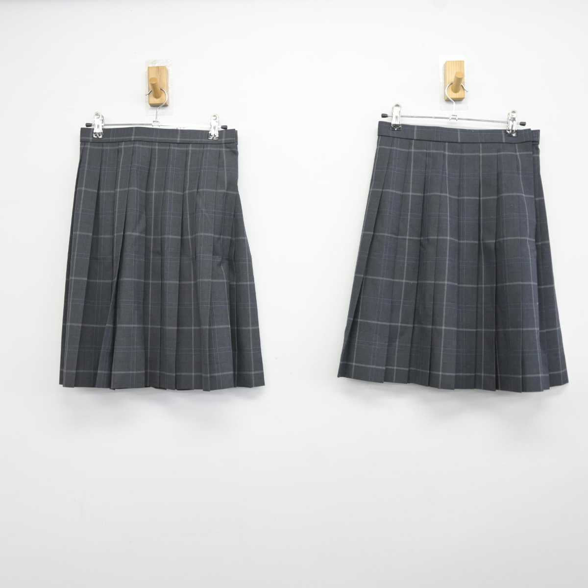 【中古】東京都 総合芸術高等学校 女子制服 4点 (ブレザー・スカート) sf041724