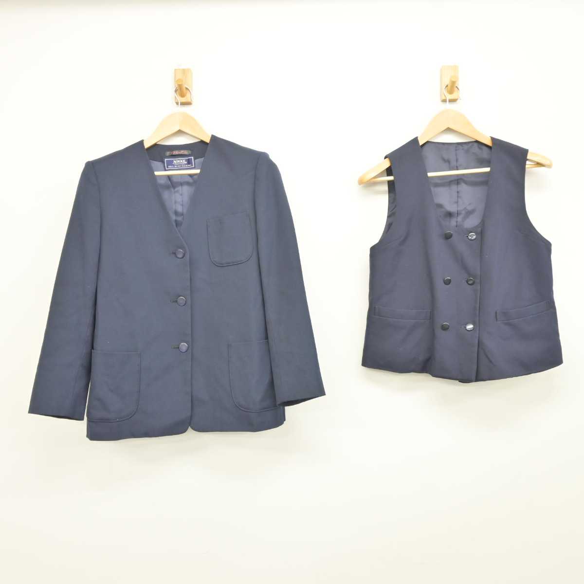 【中古】埼玉県 指扇中学校 女子制服 3点 (ブレザー・ベスト・スカート) sf041731