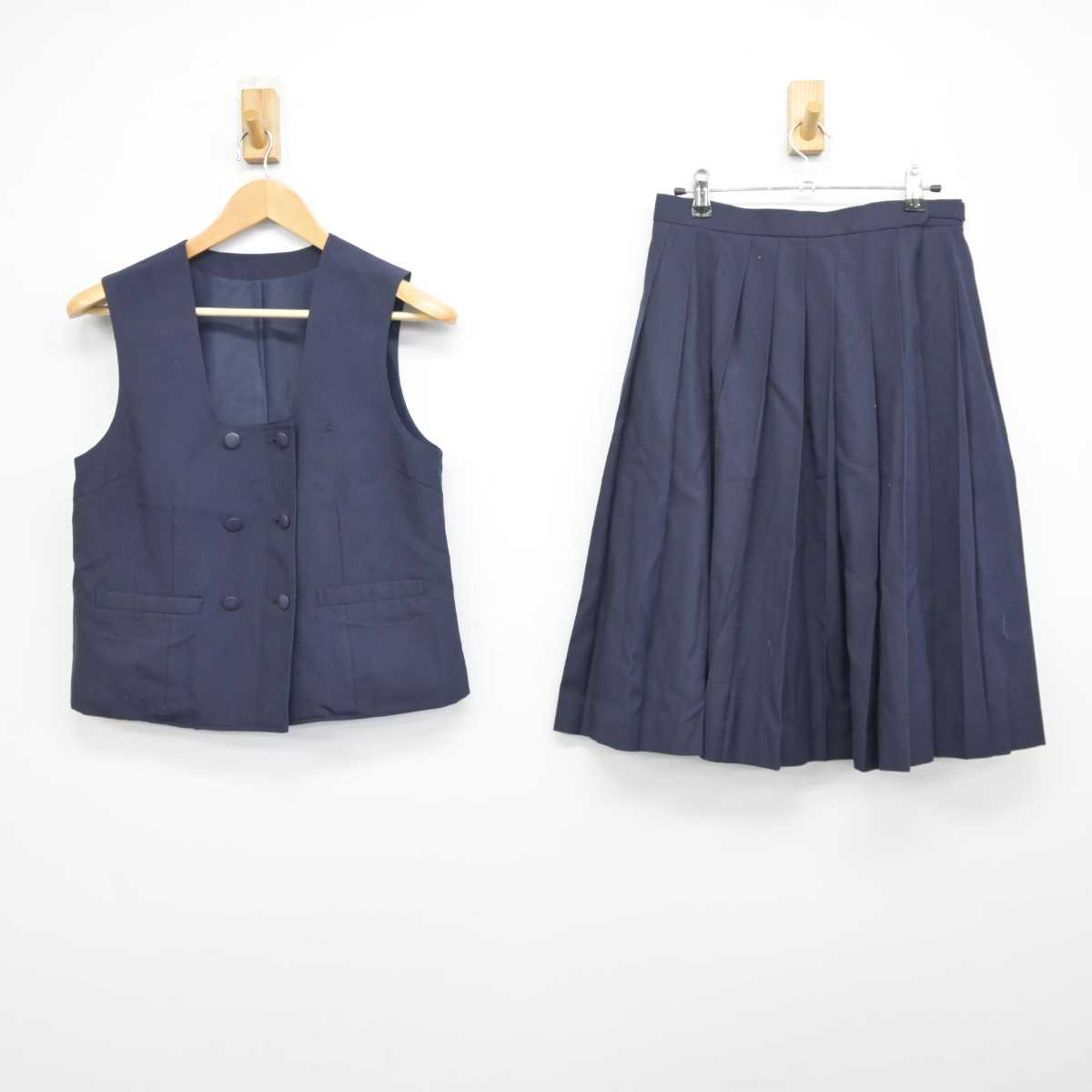 【中古】埼玉県 指扇中学校 女子制服 2点 (ベスト・スカート) sf041733