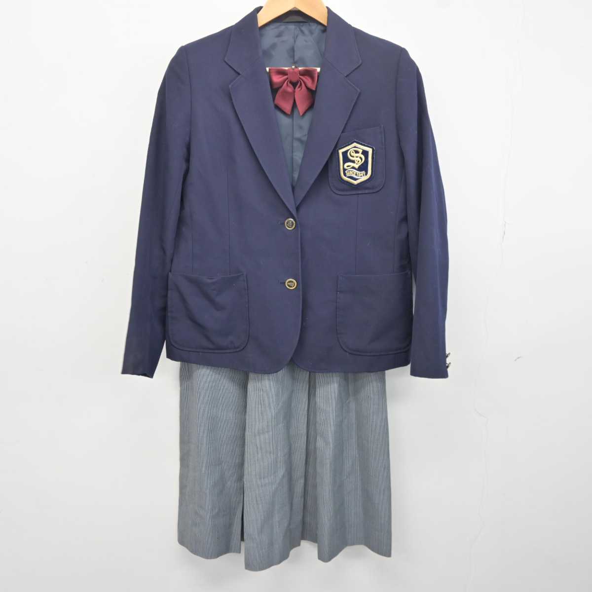 【中古】埼玉県 志木中学校 女子制服 4点 (ブレザー・ベスト・スカート) sf041769