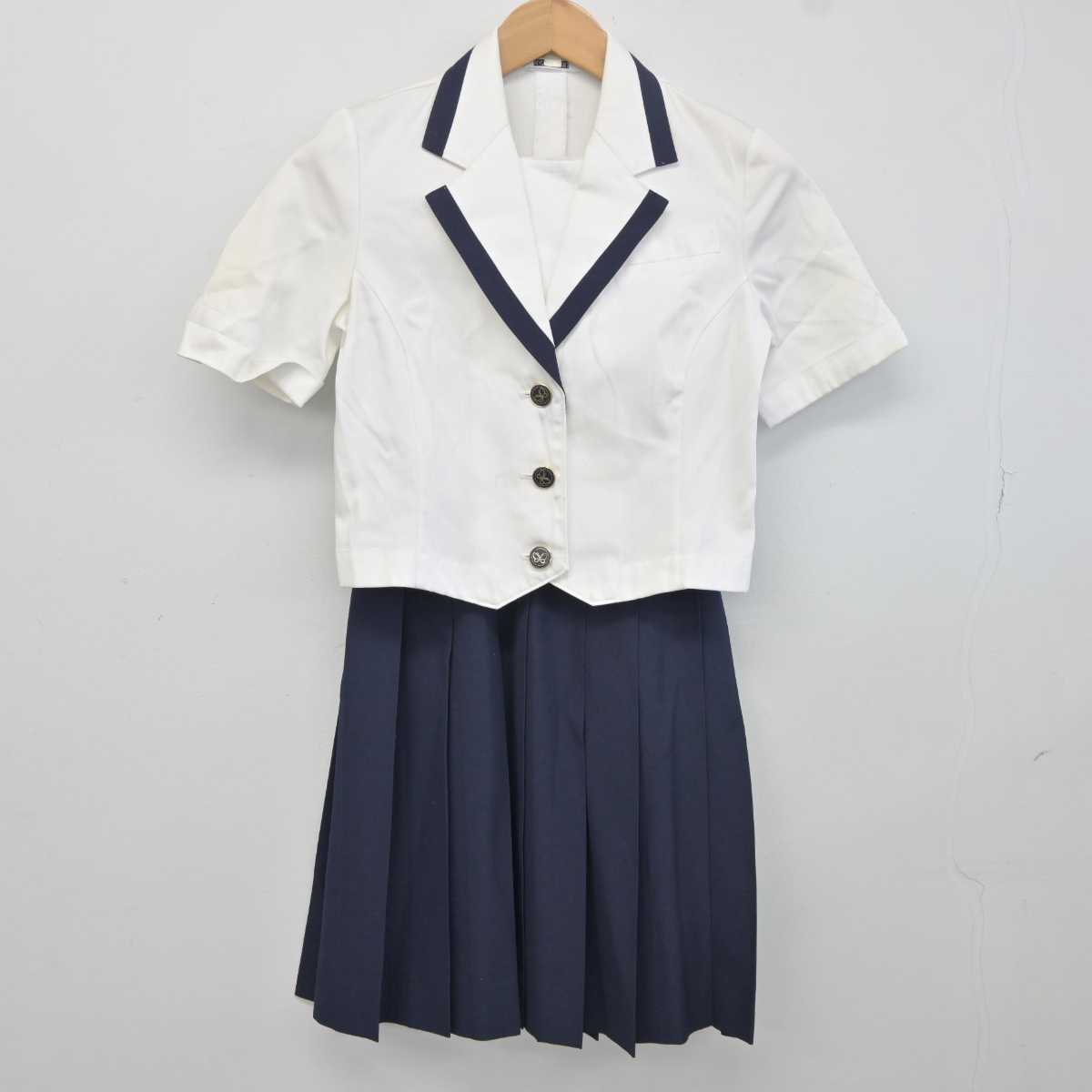 【中古】広島県 安田女子中学高等学校 女子制服 2点 (シャツ・スカート) sf041798