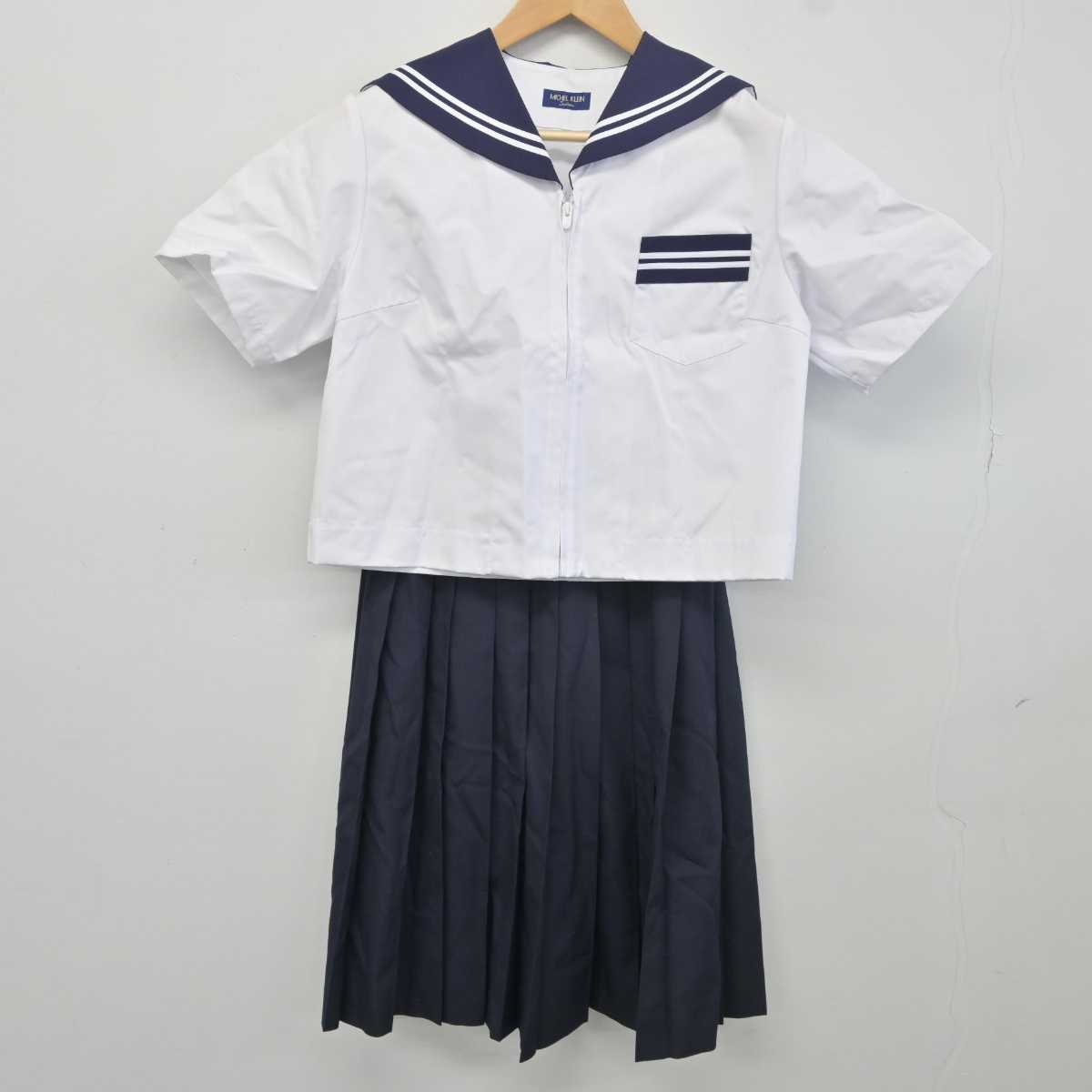 【中古】青森県 弘前市立第五中学校 女子制服 3点 (セーラー服・スカート) sf041811