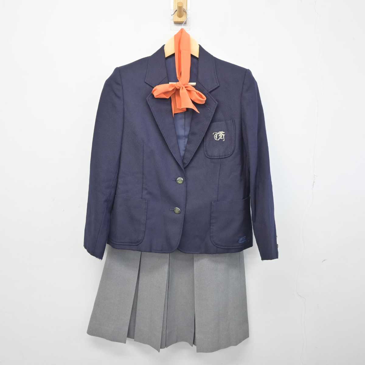 【中古】福井県 武生東高等学校 女子制服 4点 (ブレザー・ベスト・スカート) sf042030