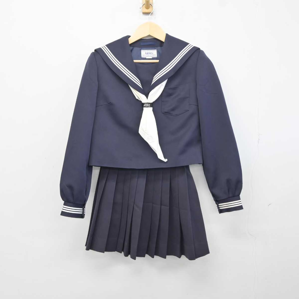 【中古】滋賀県 朝桜中学校 女子制服 3点 (セーラー服・スカート) sf042119