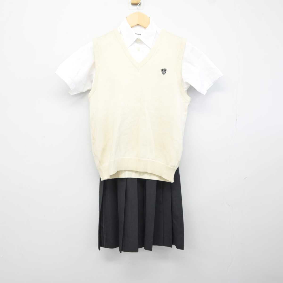 【中古】栃木県 宇都宮東高等学校・附属中学校 女子制服 3点 (ニットベスト・シャツ・スカート) sf042126