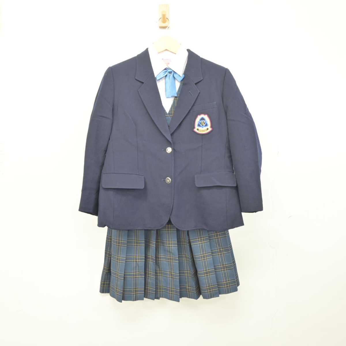 【中古】山梨県 韮崎高等学校 女子制服 5点 (ブレザー・ベスト・シャツ・スカート) sf042156