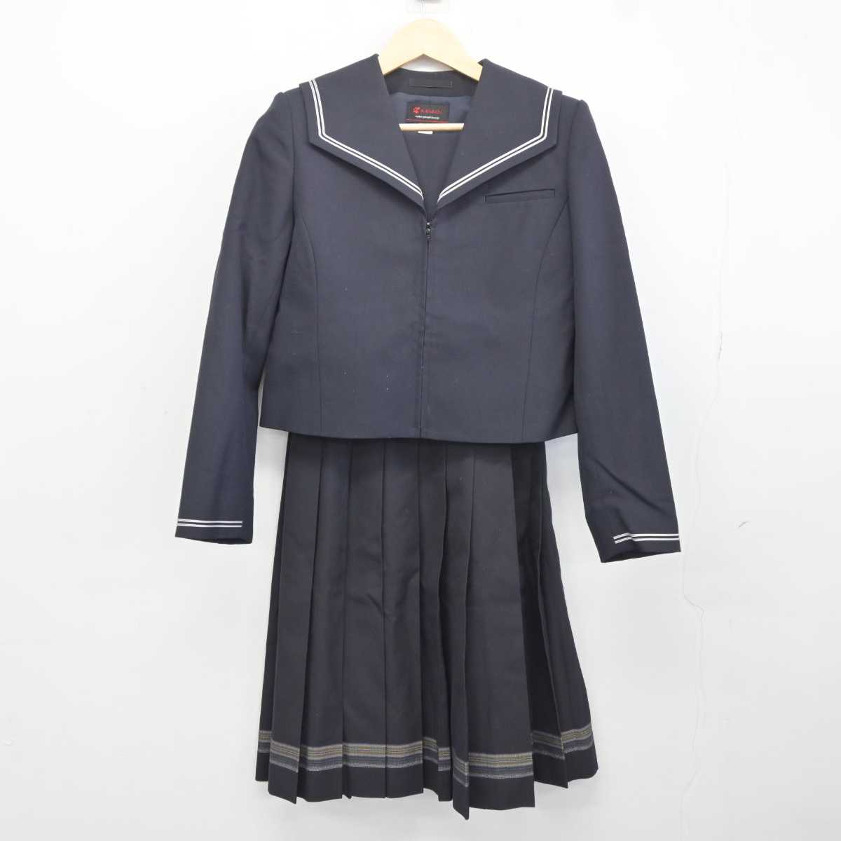 【中古】北海道 函館西高等学校 女子制服 2点 (セーラー服・スカート) sf042207