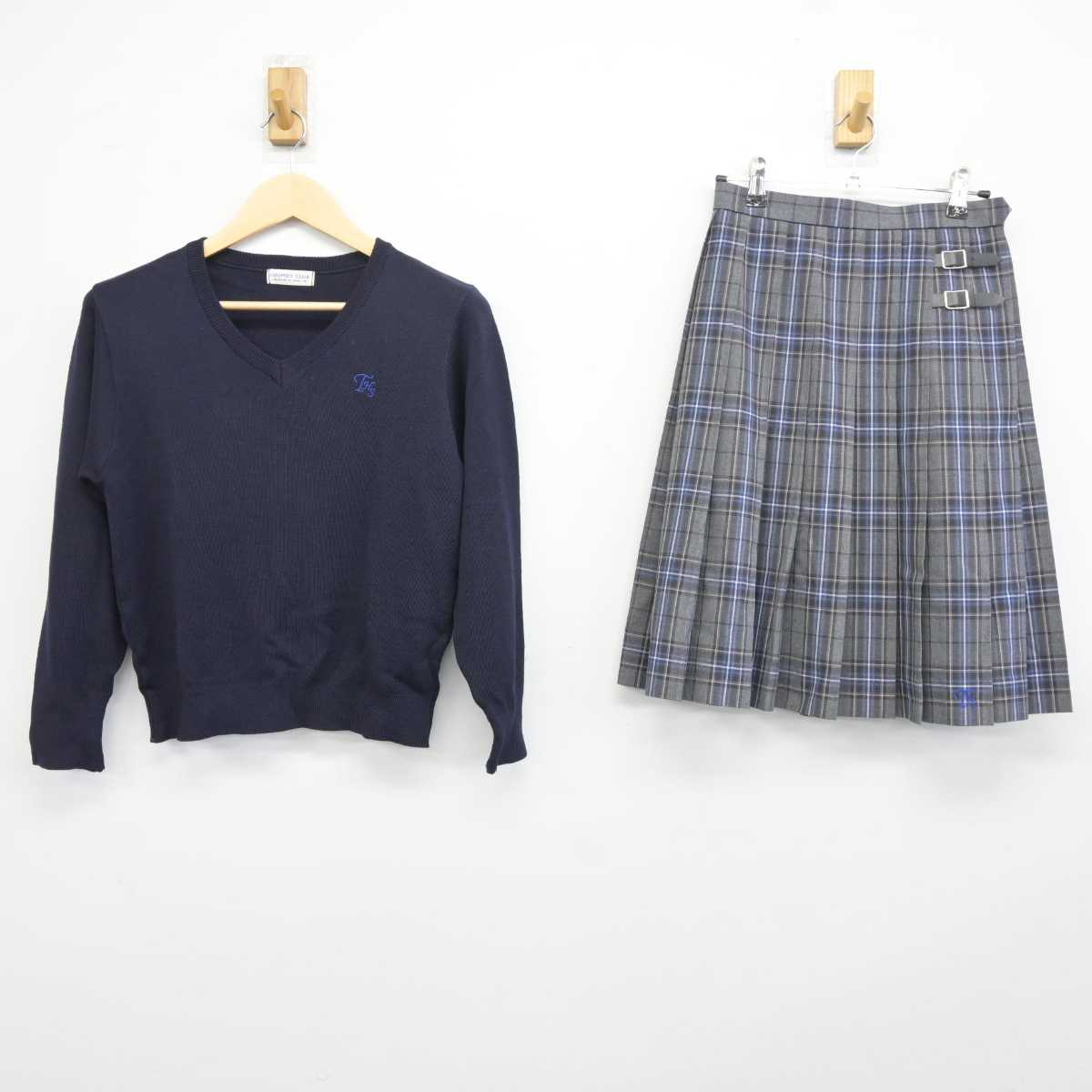 【中古】栃木県 高根沢高等学校 女子制服 2点 (ニット・スカート) sf042212