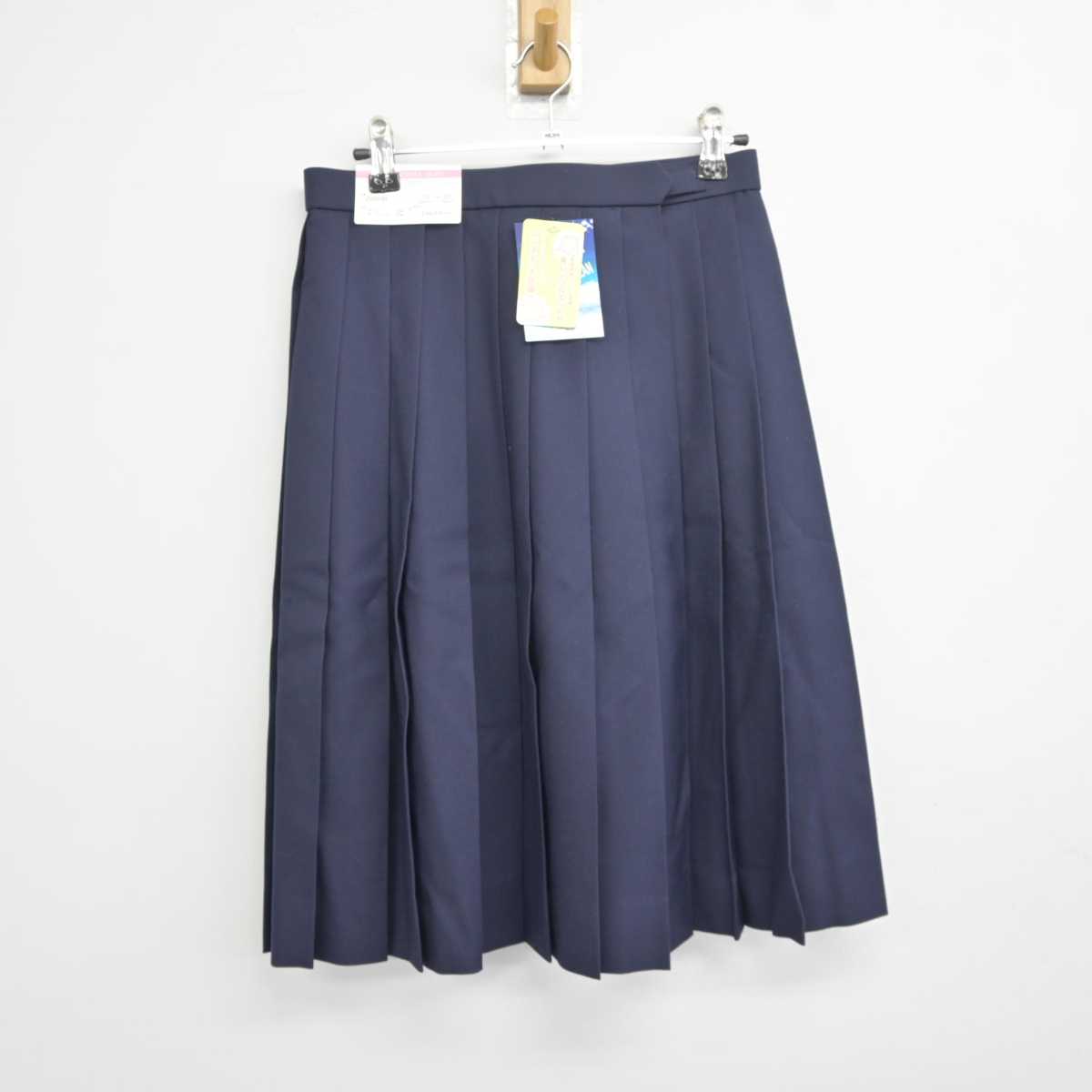 【中古】富山県 高岡市立五位中学校 女子制服 3点 (セーラー服・スカート) sf042289