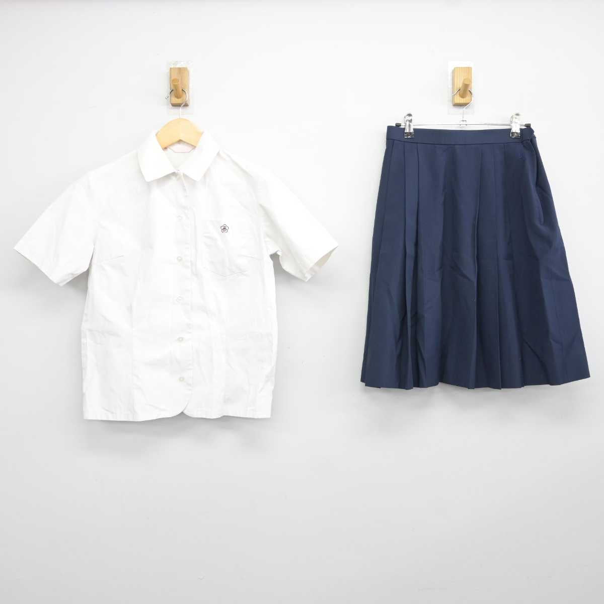 【中古】愛知県 春日井西高等学校 女子制服 2点 (シャツ・スカート) sf042327