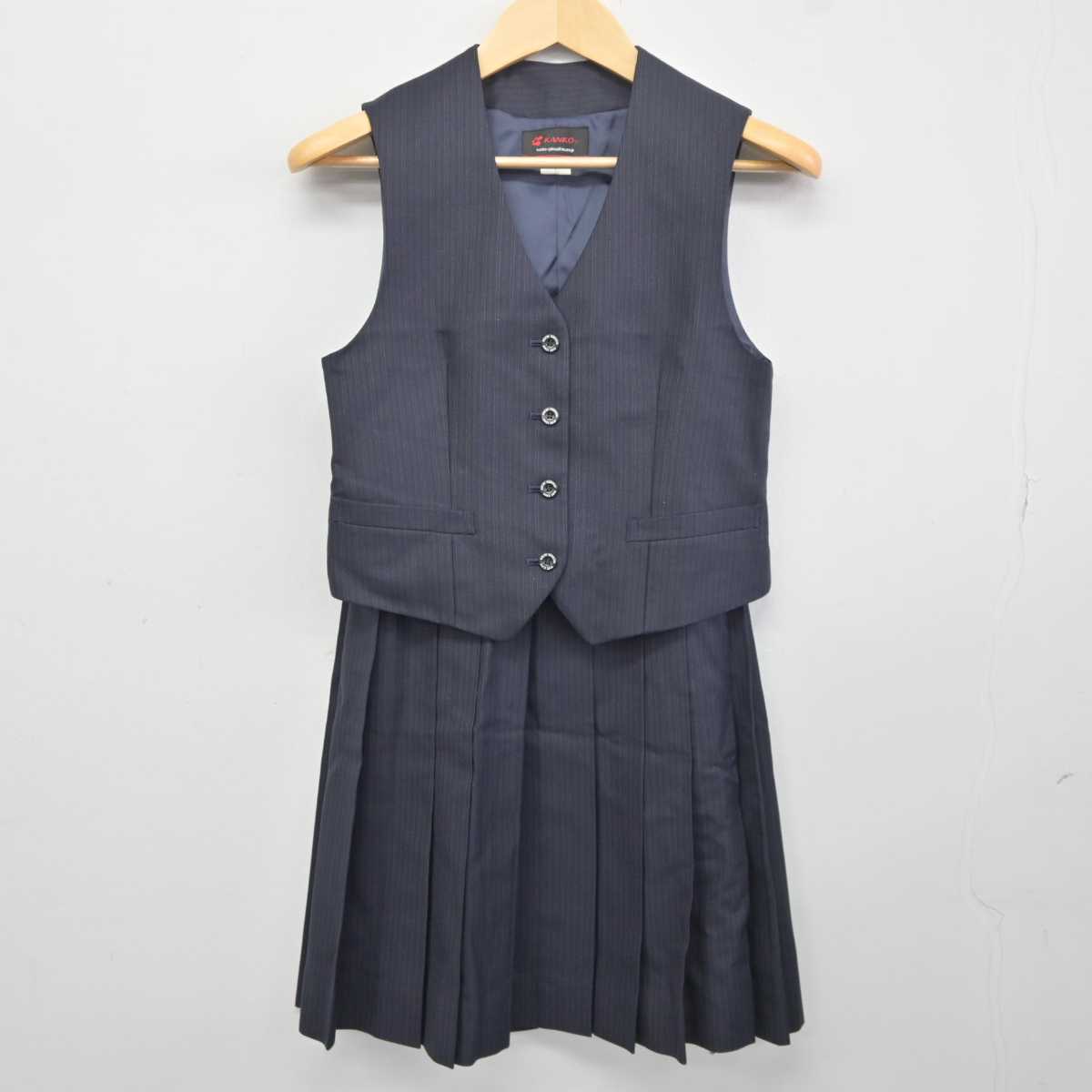 【中古】高知県 高知国際中学校 女子制服 4点 (ブレザー・ベスト・スカート) sf042344