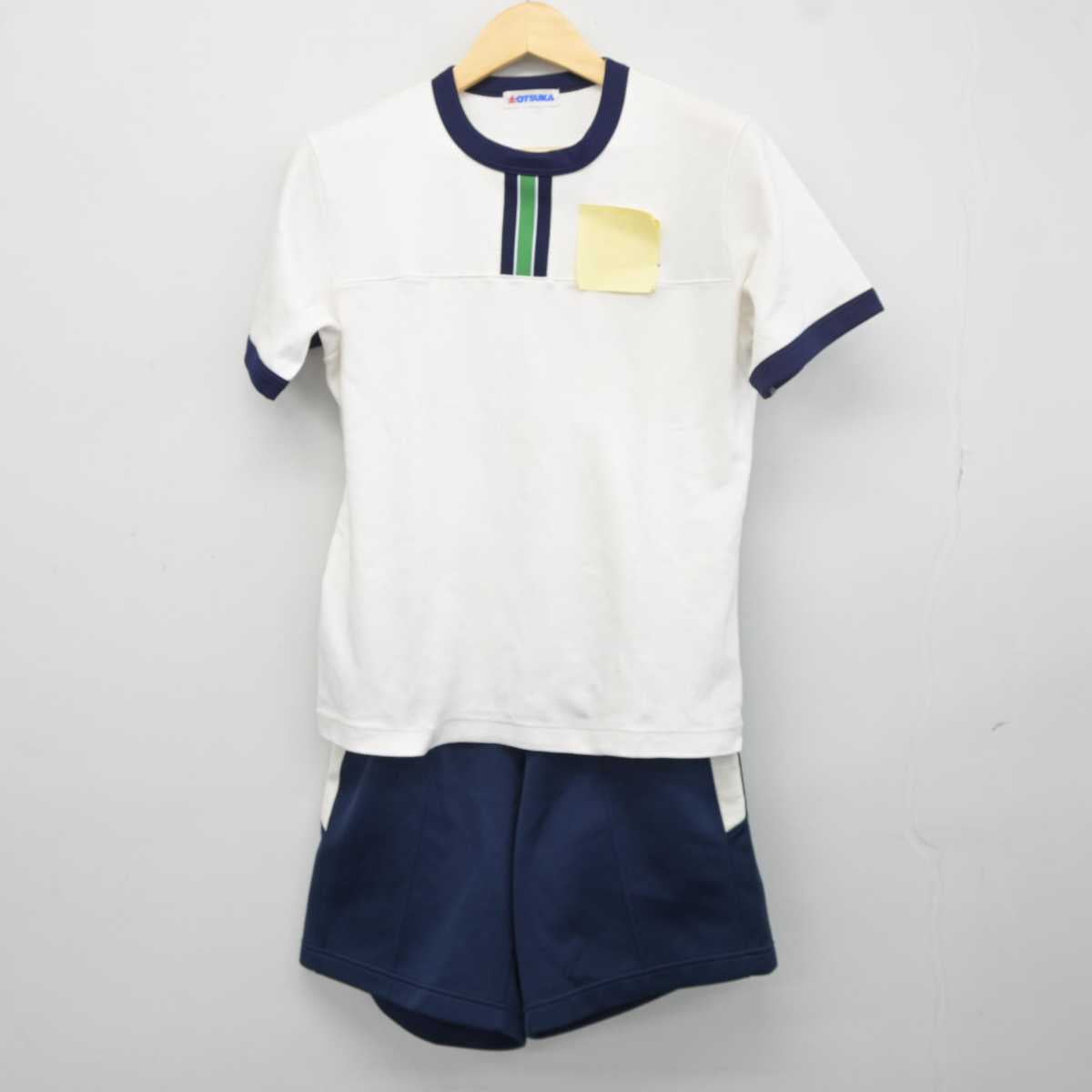 【中古】兵庫県 鳴尾高等学校 女子制服 2点 (体操服 上・体操服 下) sf042450