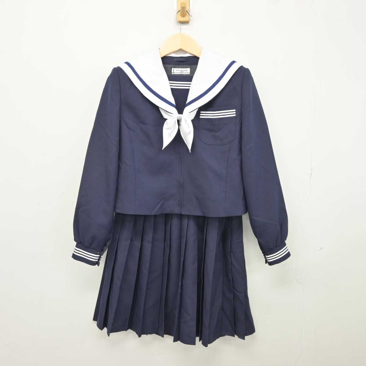 【中古】岐阜県 真正中学校 女子制服 3点 (セーラー服・スカート) sf042540