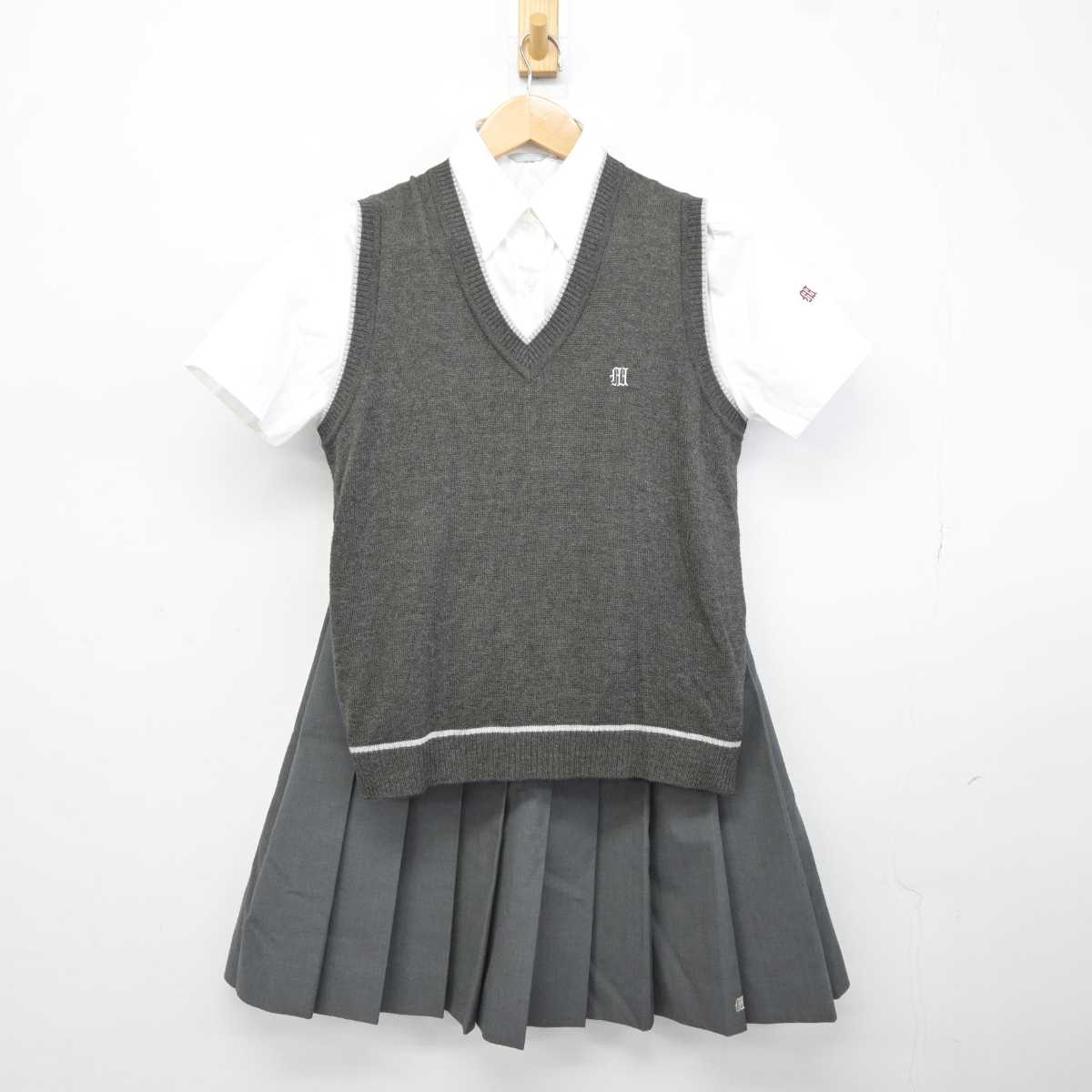 【中古】福島県 福島南高等学校 女子制服 3点 (ニットベスト・シャツ・スカート) sf042595