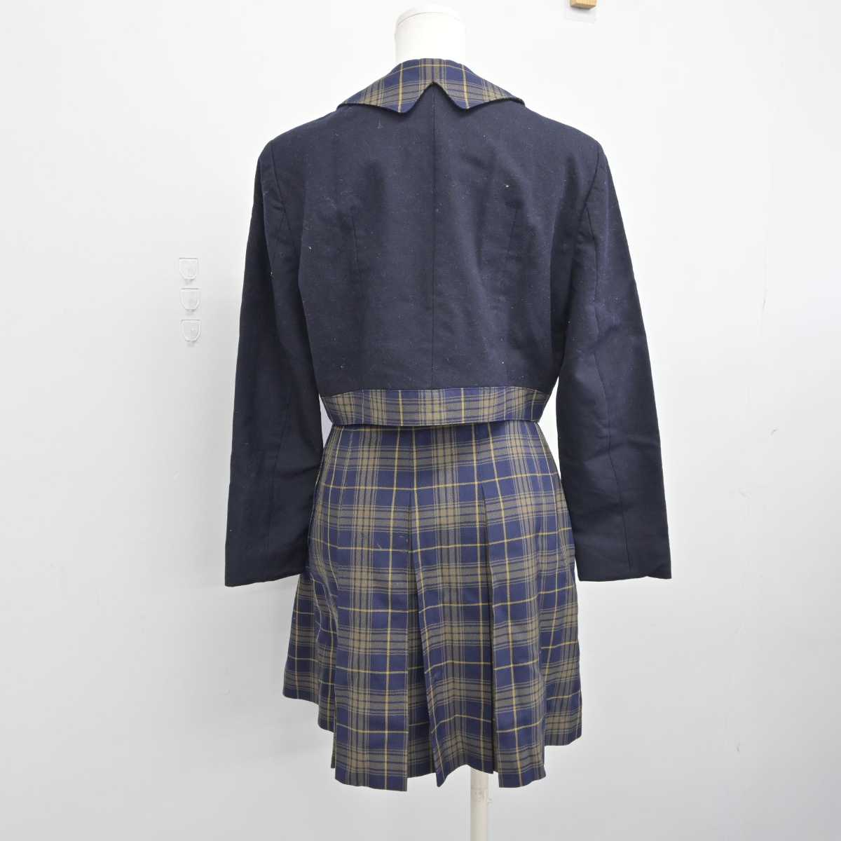 【中古】福岡県 福岡女子高等学校 女子制服 3点 (ブレザー・ワンピース・スカート) sf042597