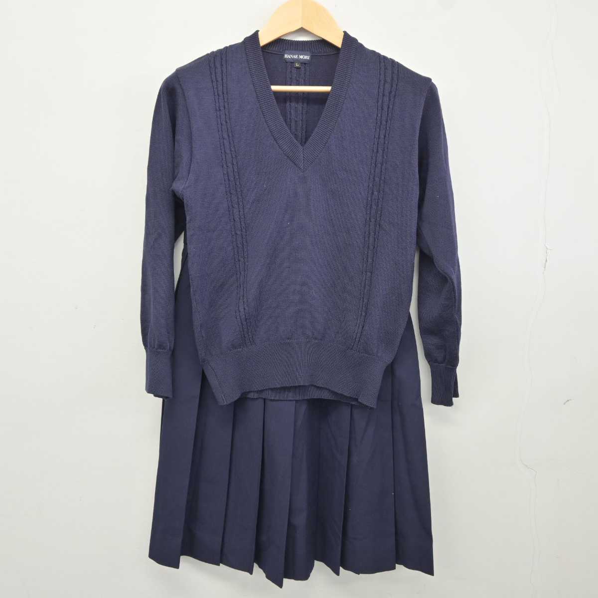 【中古】広島県 安田女子中学高等学校 女子制服 3点 (ニット・スカート) sf042640