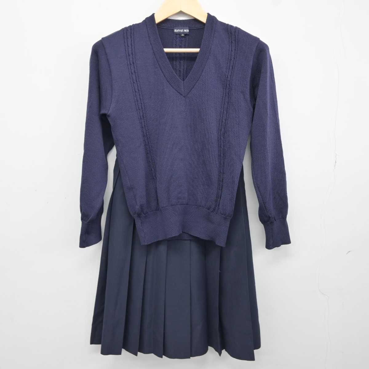 【中古】広島県 安田女子中学高等学校 女子制服 3点 (ニット・スカート) sf042644