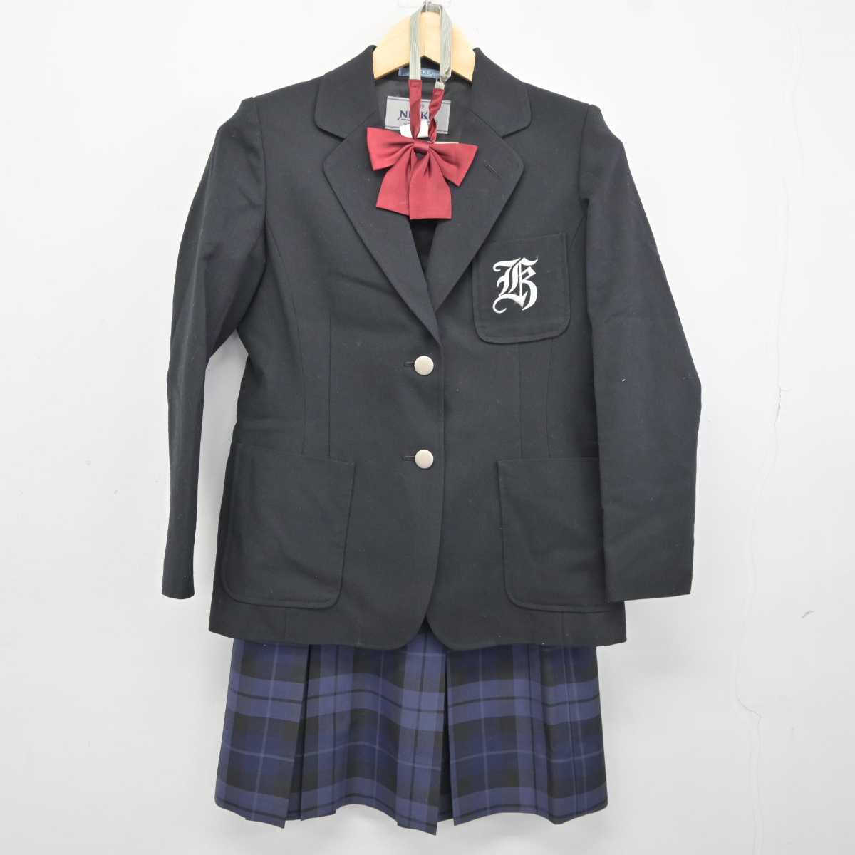 【中古】神奈川県 東永谷中学校 女子制服 4点 (ブレザー・ベスト・スカート) sf042659