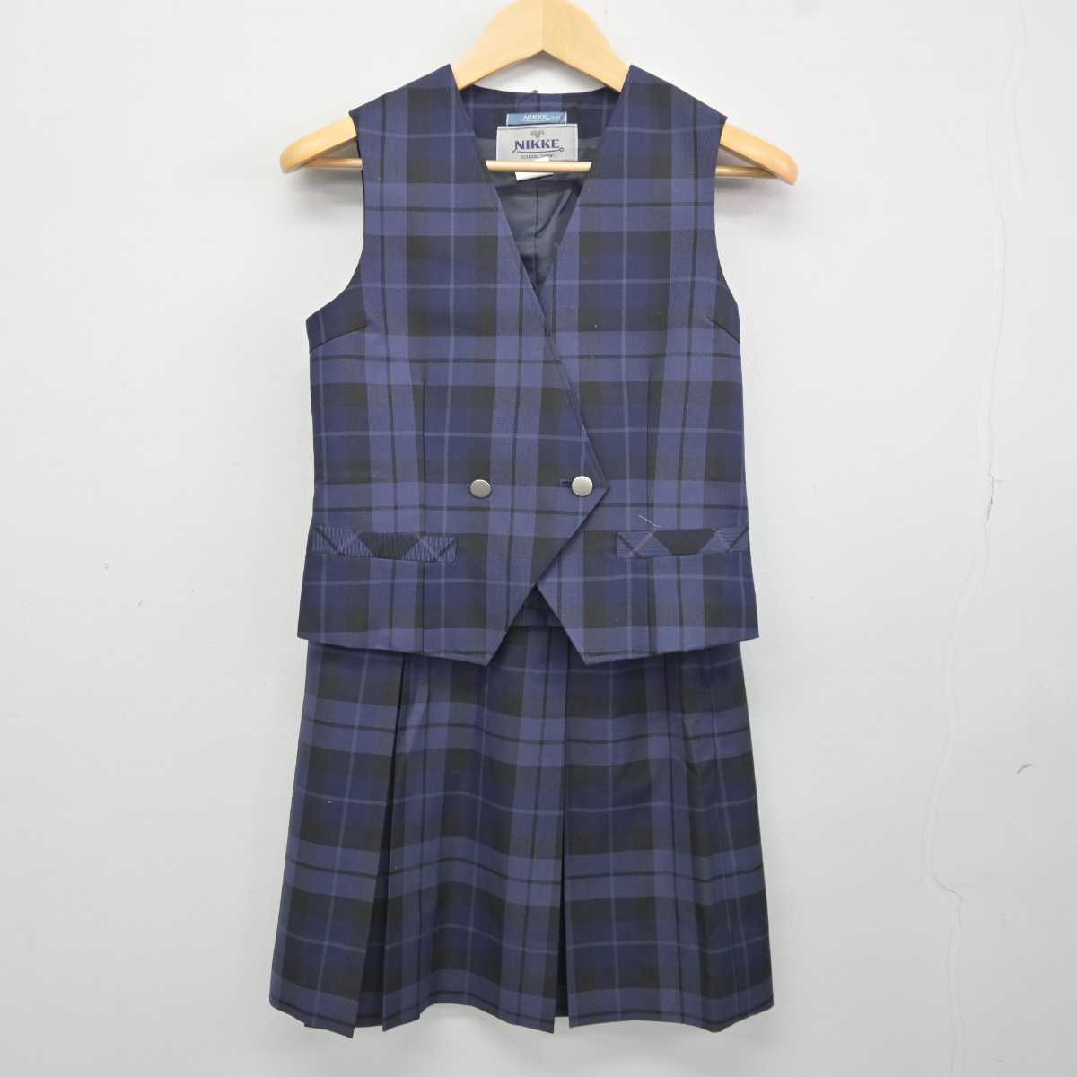 【中古】神奈川県 東永谷中学校 女子制服 4点 (ブレザー・ベスト・スカート) sf042659