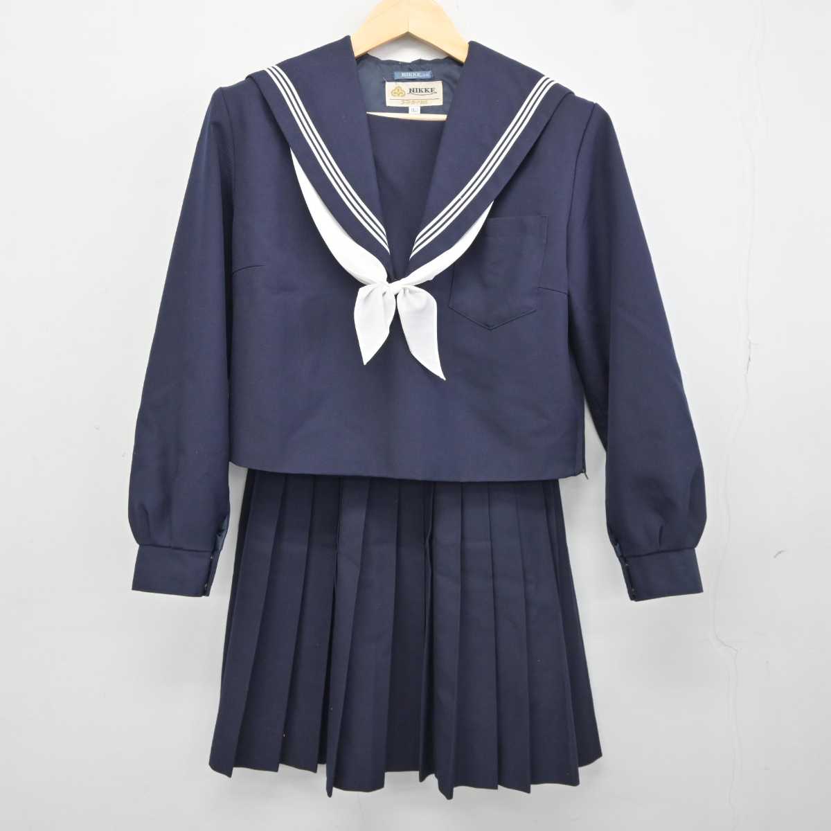 【中古】愛知県 成岩中学校 女子制服 4点 (セーラー服・スカート・スカート) sf042744