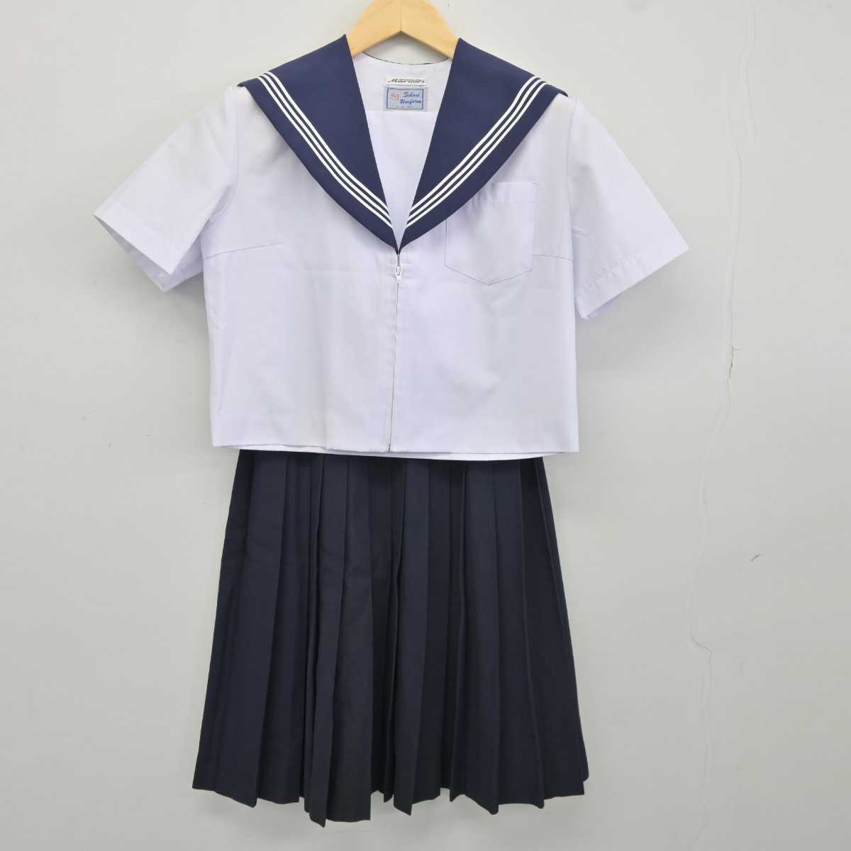 【中古】愛知県 成岩中学校 女子制服 2点 (セーラー服・スカート) sf042745